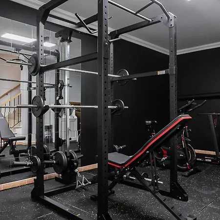 Pegada With Sea View, Pool & Gym 빌라